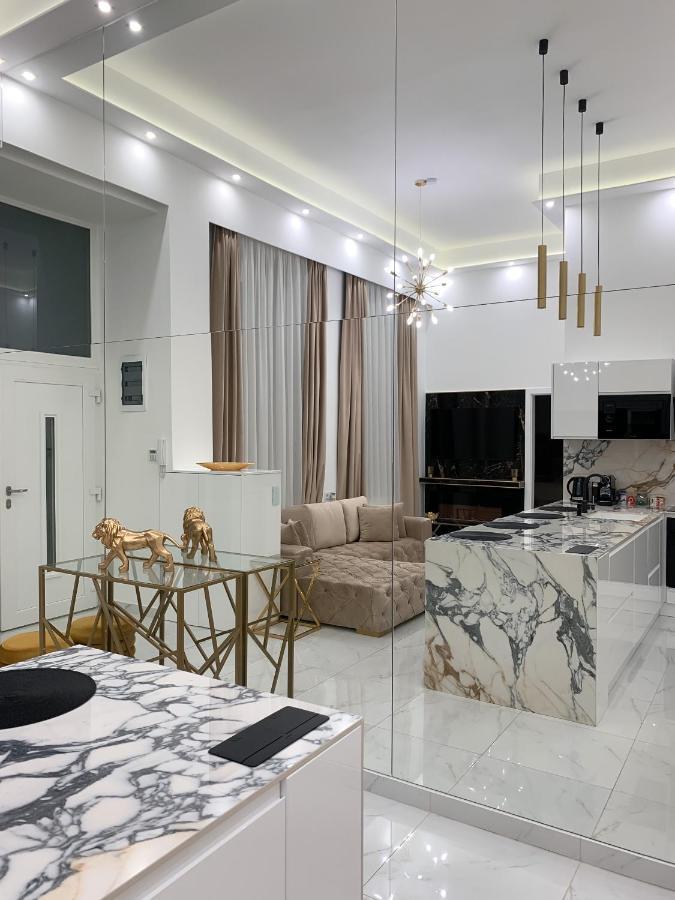 Apartment St Stephen Luxury With Jacuzzi And Sauna